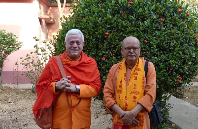Encontro com Svámin Malgalteertam - Dehogar, Índia - 2016, Maio
